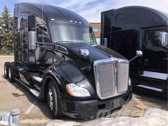 Kenworth T680 Autotractoare