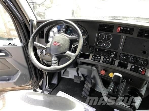 Kenworth T680 Autotractoare