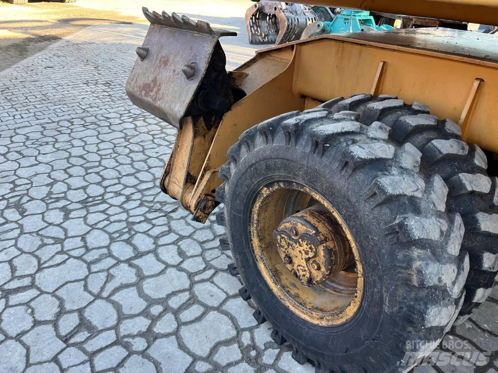 CASE 1088 Excavatoare cu brat lung