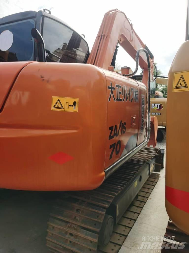 Hitachi ZX 70 Excavatoare 7t - 12t