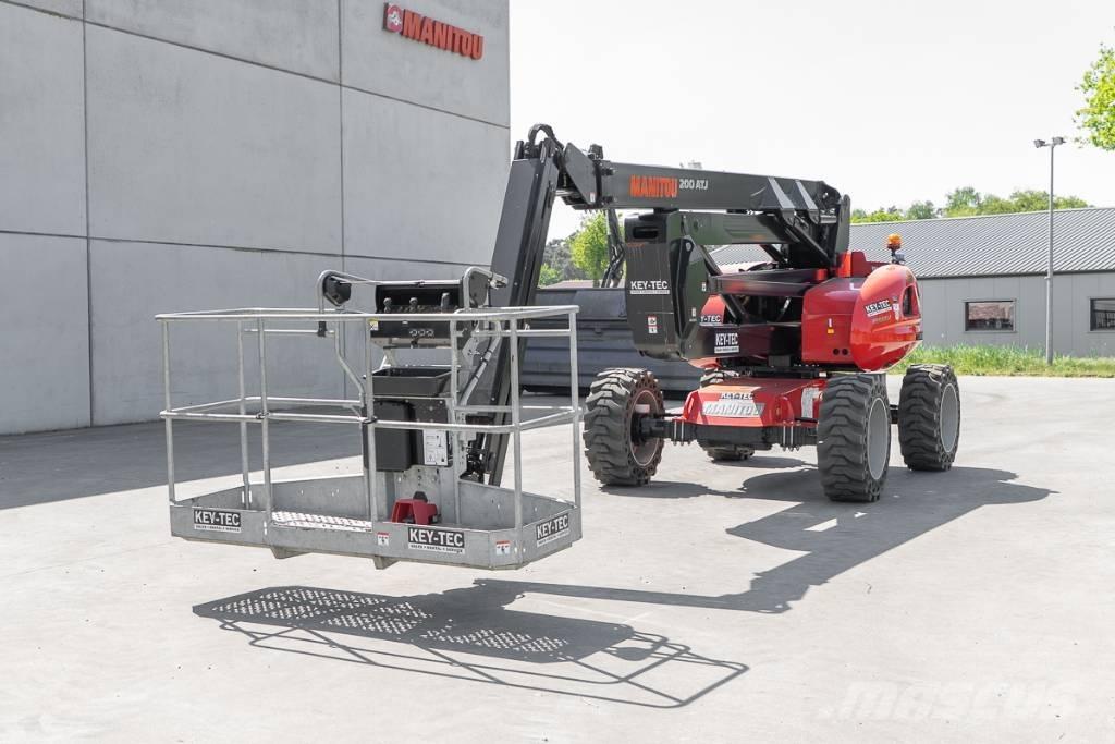 Manitou 200 ATJ Nacele cu brat articulat