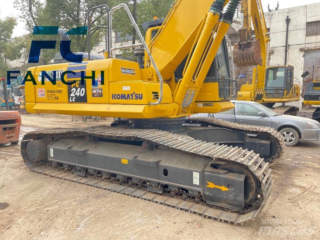 Komatsu PC 240 Excavatoare pe șenile
