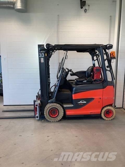 Linde E25/600RH/387 Stivuitor electric