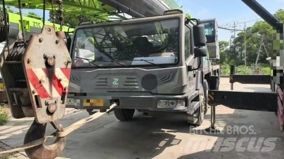 Zoomlion ZTC 500 H5 Macara pentru orice teren