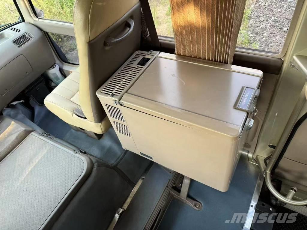 Toyota Coaster Bus Mini autobuze