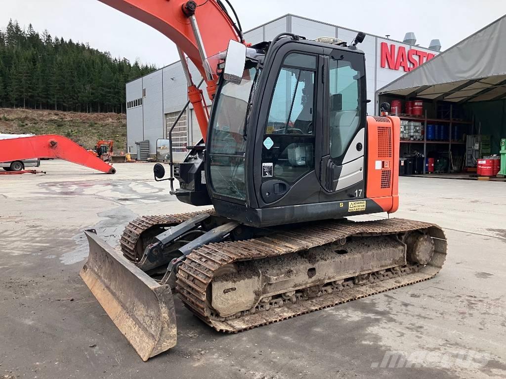 Hitachi ZX 135 US-5 Excavatoare pe șenile

