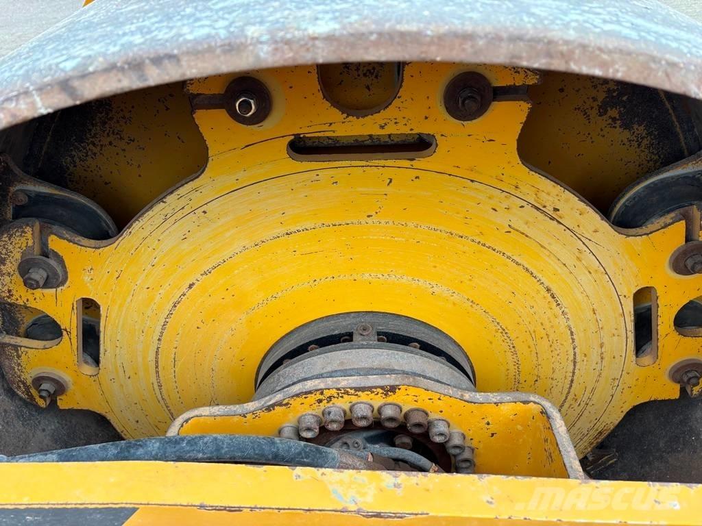 Volvo SD 135 B Compactoare monocilindrice