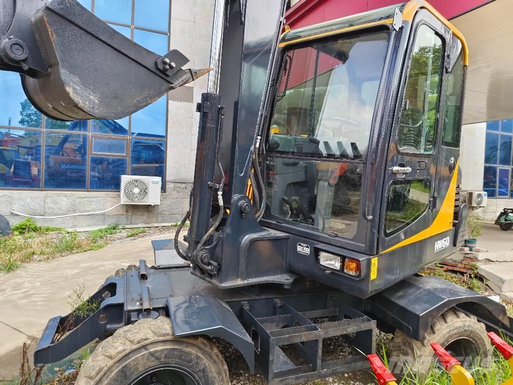 Hyundai 60 W Excavatoare cu roti