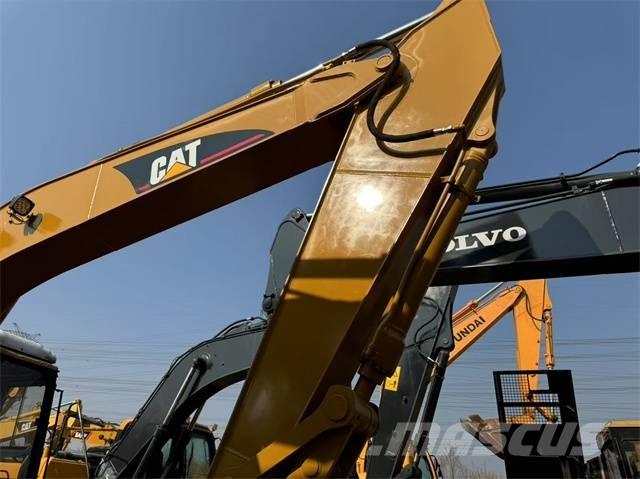 CAT 320 B L Excavatoare pe șenile
