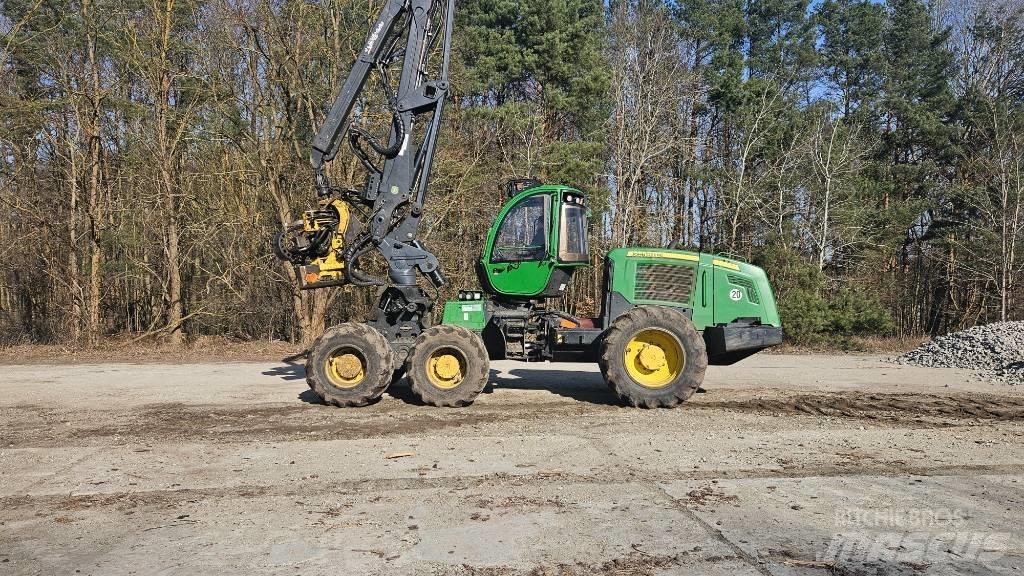 John Deere 1270 E Combine forestiere