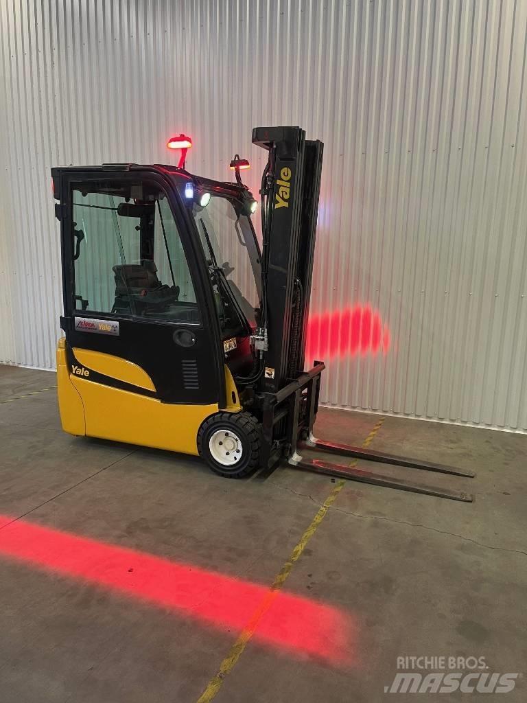 Yale ERP16VT Stivuitor electric