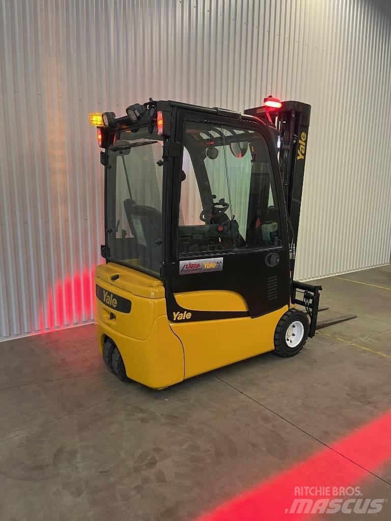 Yale ERP16VT Stivuitor electric