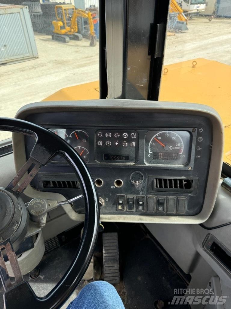 CAT 631 G Elevatoare
