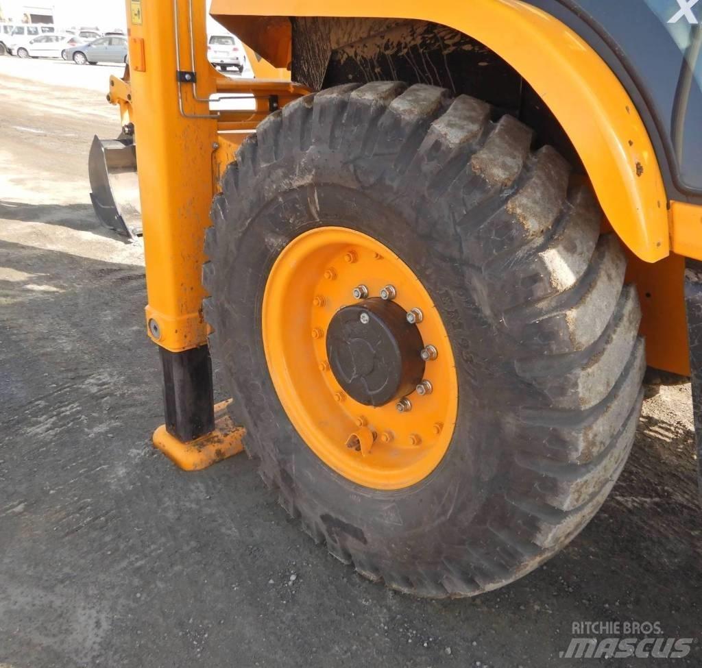 JCB 3DX Buldoexcavatoare