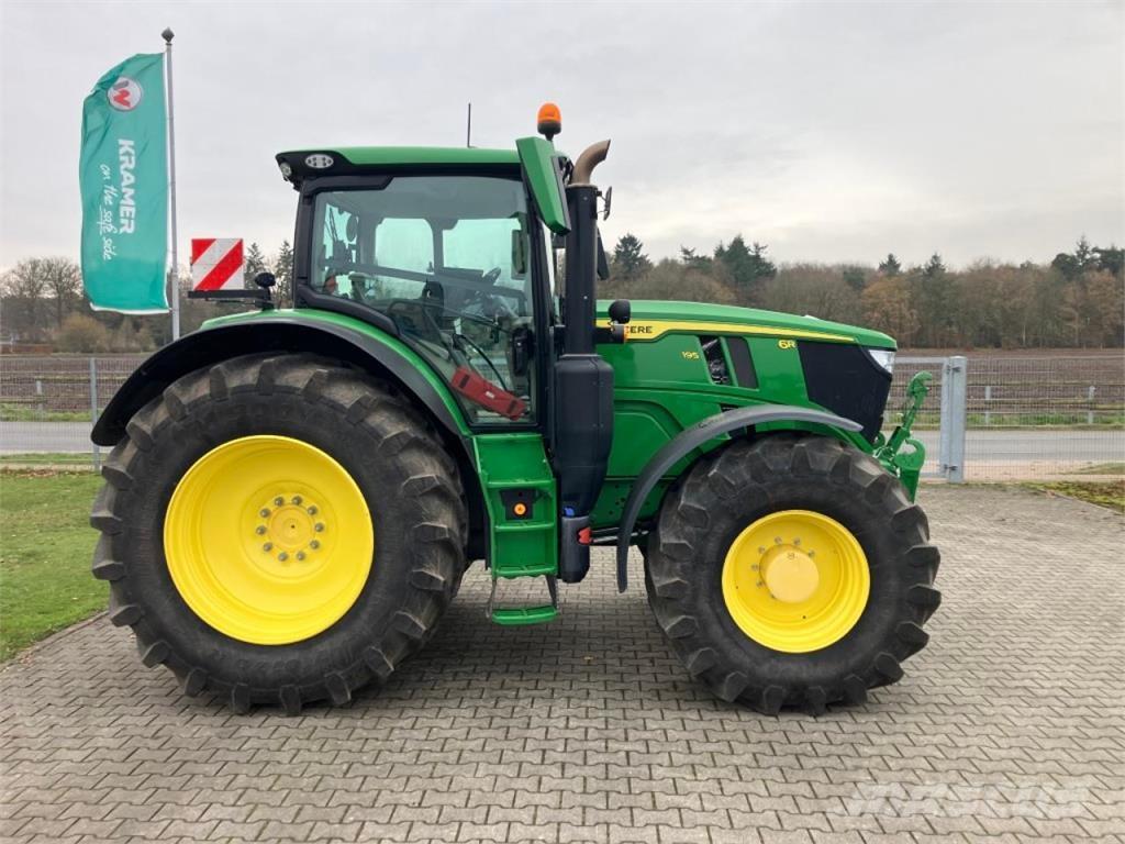 John Deere 6R 195 Tractoare
