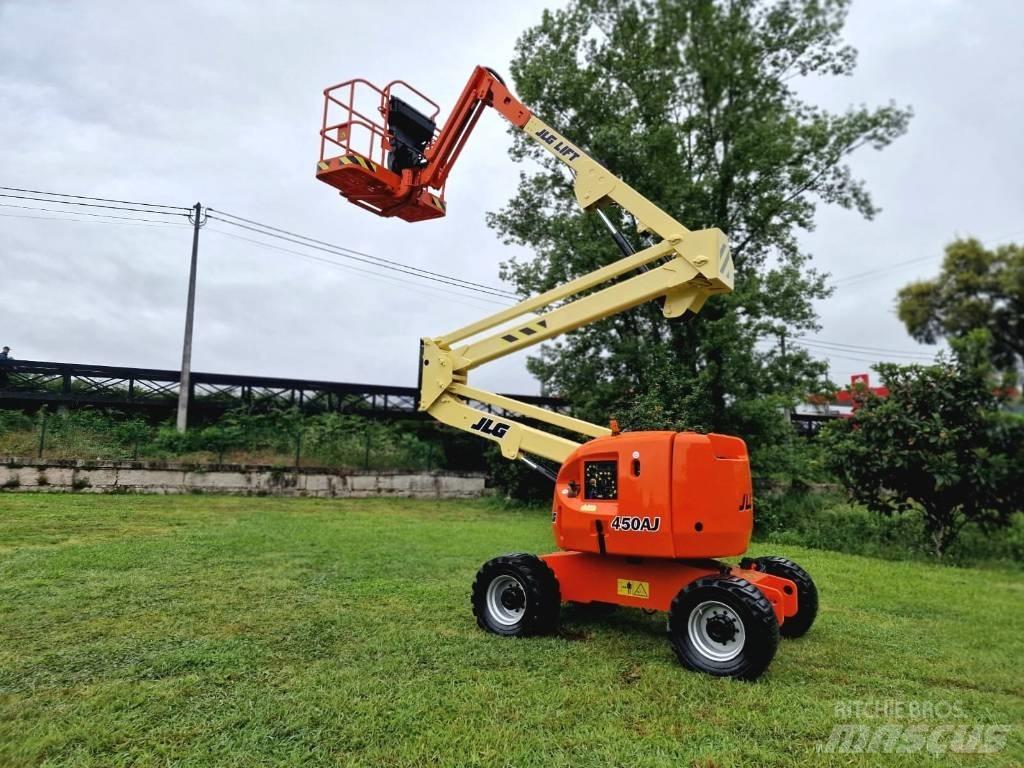 JLG 450 AJ Nacele cu brat articulat