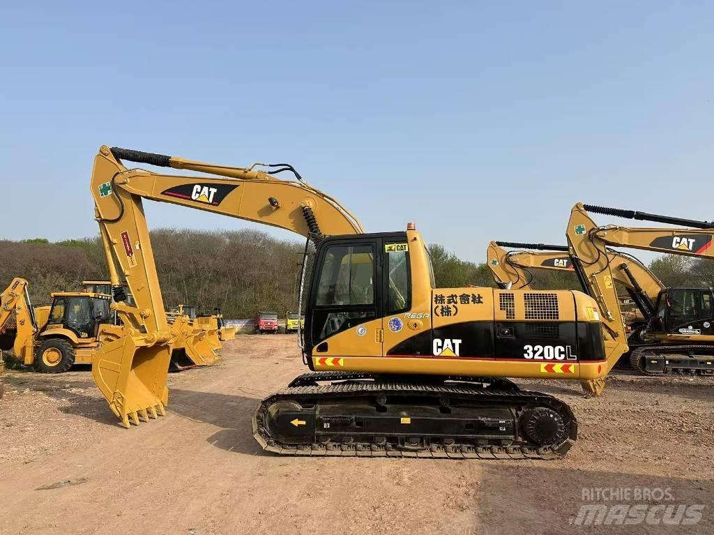 CAT 320 C L Excavatoare pe șenile

