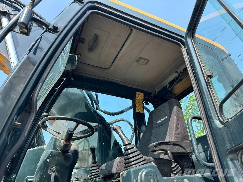 Hyundai 210W-9 Excavatoare cu roti
