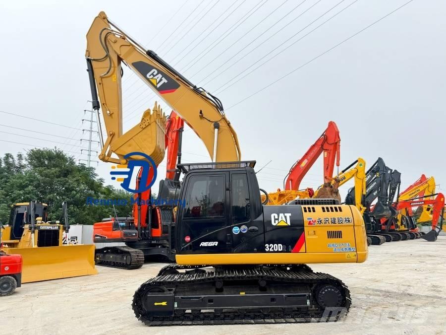 CAT 320D2L Excavatoare pe șenile
