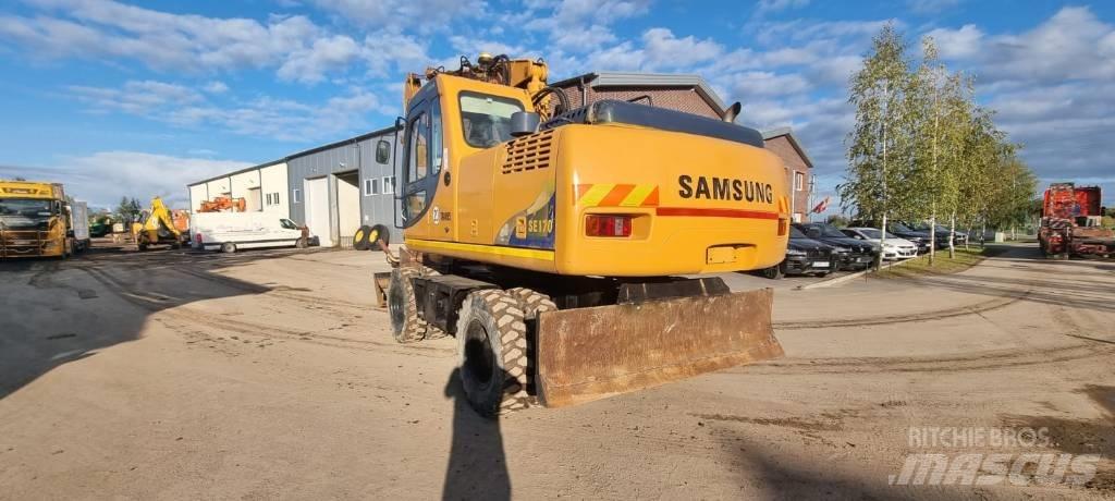 Samsung SE 170 W-3 Excavatoare cu roti