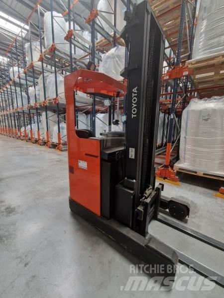 Toyota 7FBRE14N Transpaleti autopropulsanti