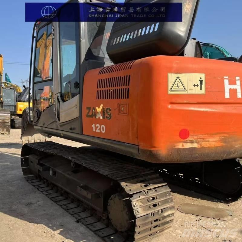 Hitachi ZX 120 Excavatoare 7t - 12t