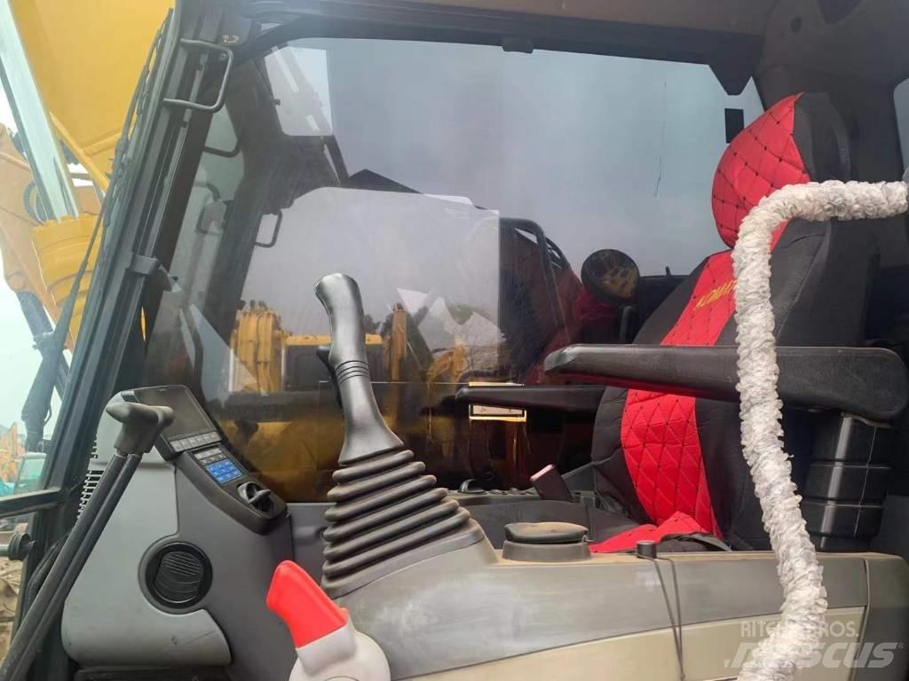 Komatsu PC 120 Excavatoare pe șenile
