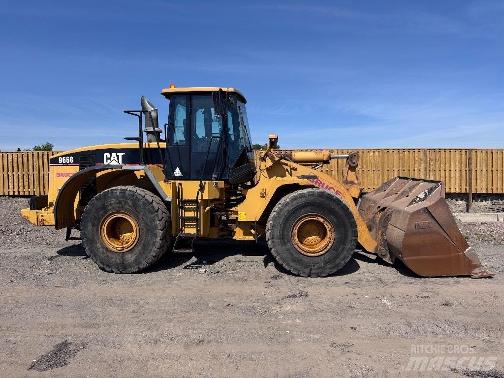 CAT 966 G Incarcator pe pneuri