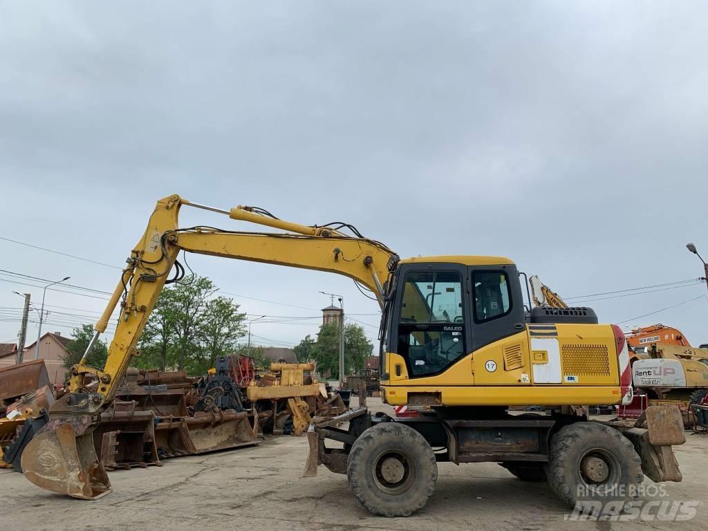 Komatsu PW 140-7 Excavatoare cu roti