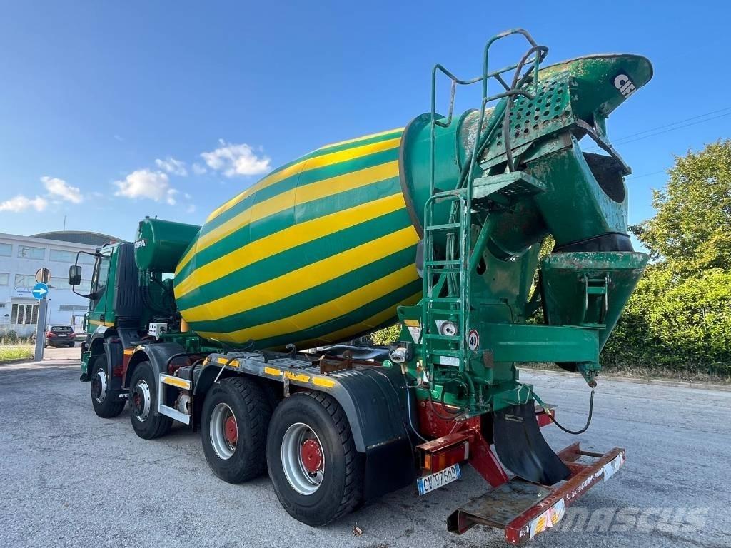 Iveco Trakker 440 Betoniera