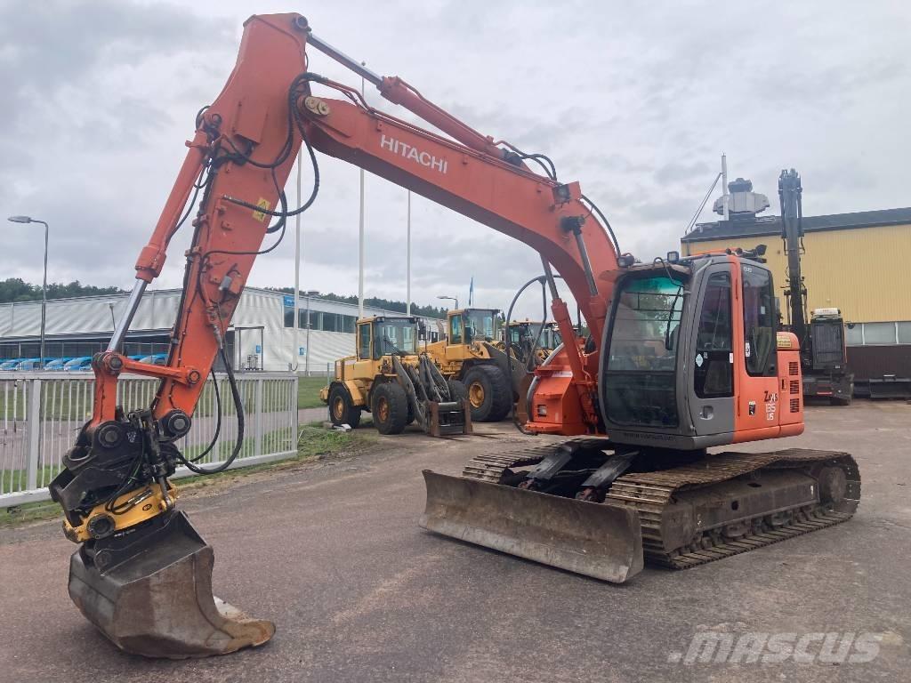 Hitachi ZX 135 US Excavatoare pe șenile
