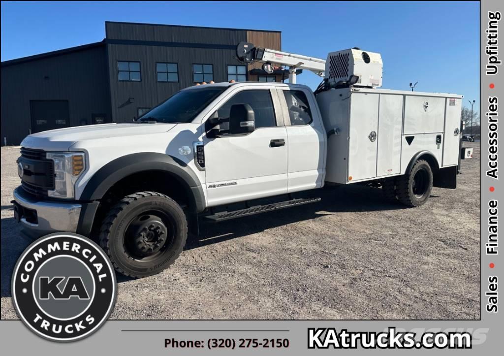 Ford F 550 XL SD Macarele