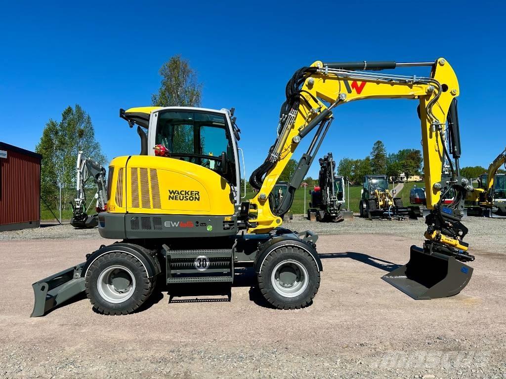 Wacker Neuson EW65 Excavatoare cu roti