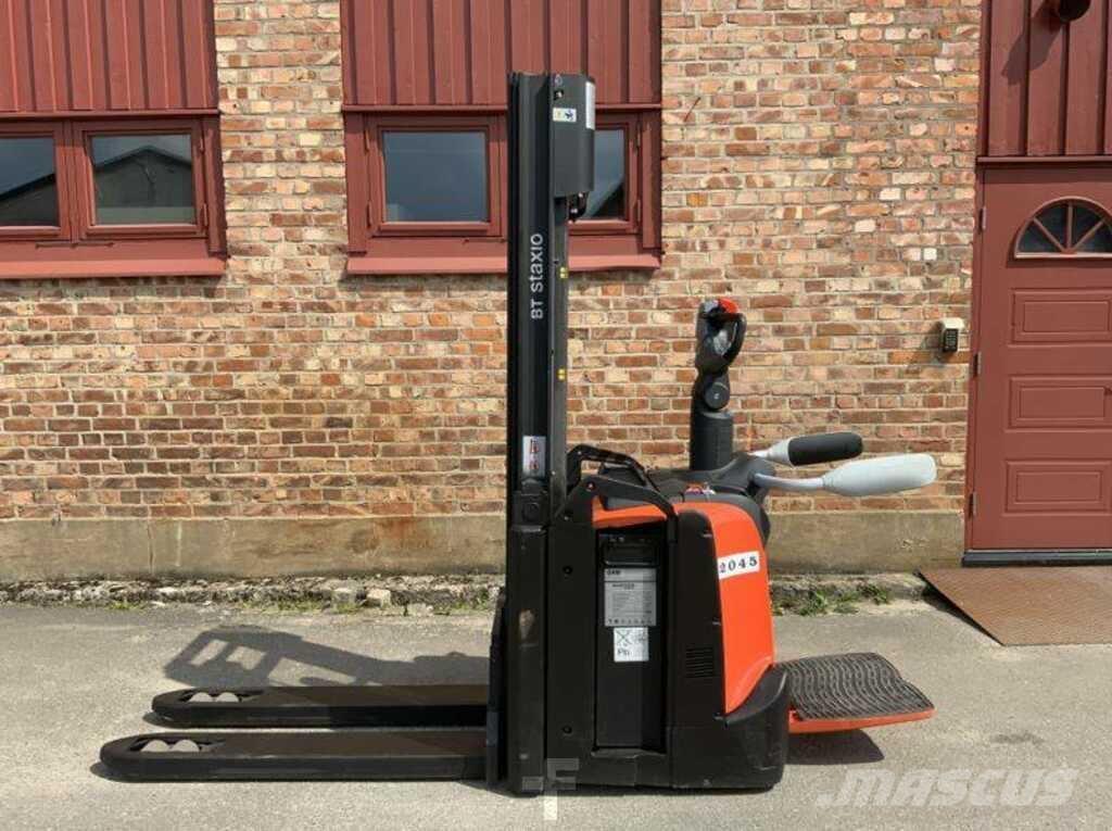 BT SPE 120 L Transpaleti autopropulsanti