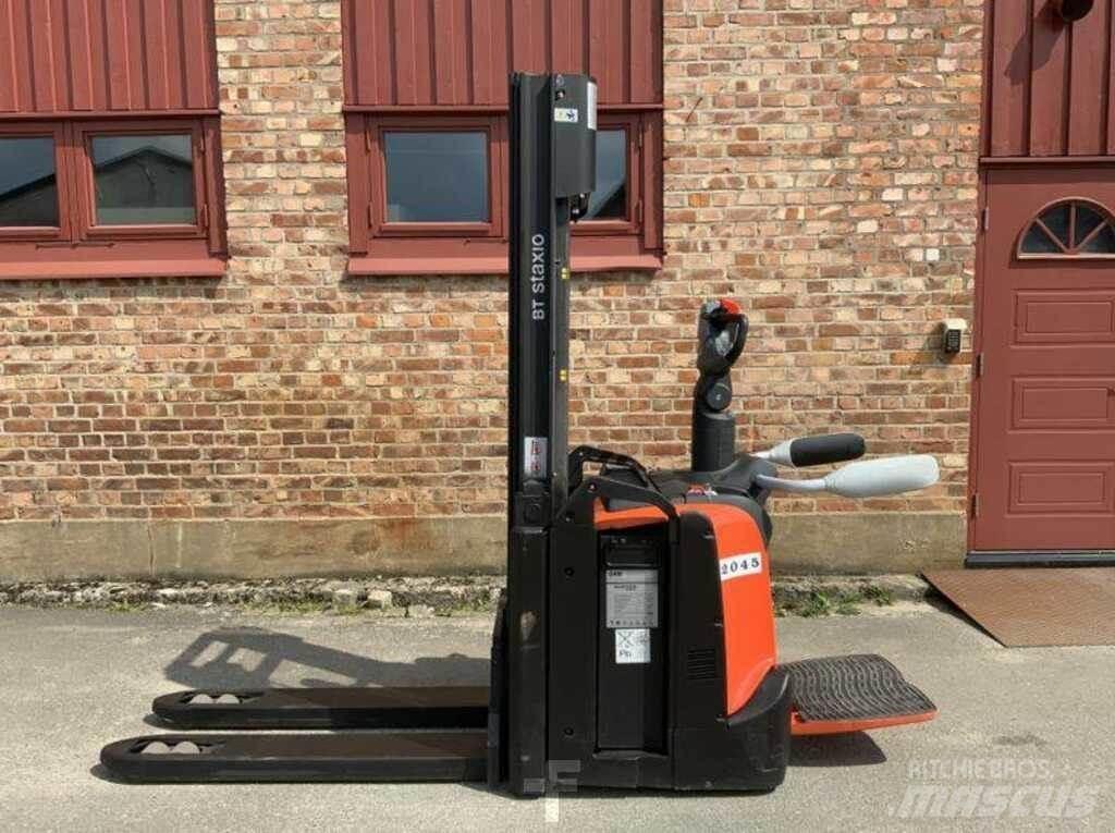 BT SPE 120 L Transpaleta manuala