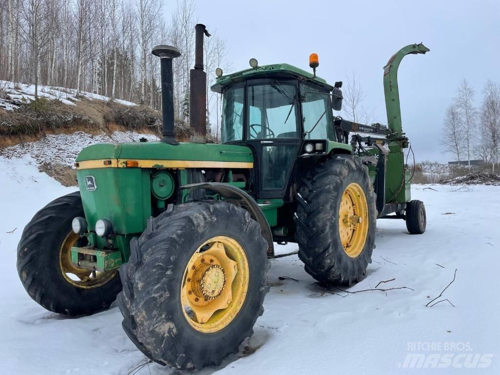 John Deere 4240 S Tractoare