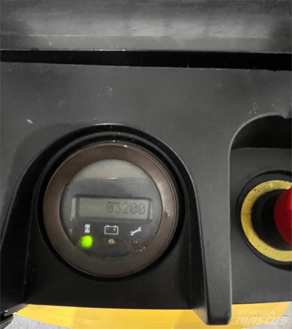 Hyster S1.2 Transpaleta manuala