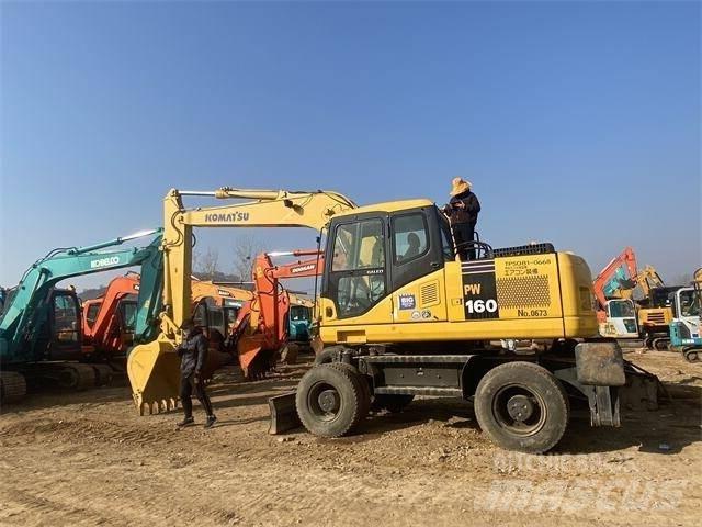 Komatsu PW160 Excavatoare pe șenile
