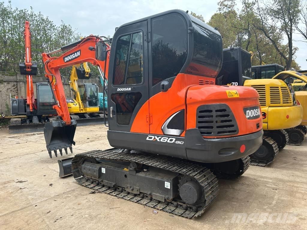 Doosan DX 60-9 C Excavatoare pe șenile
