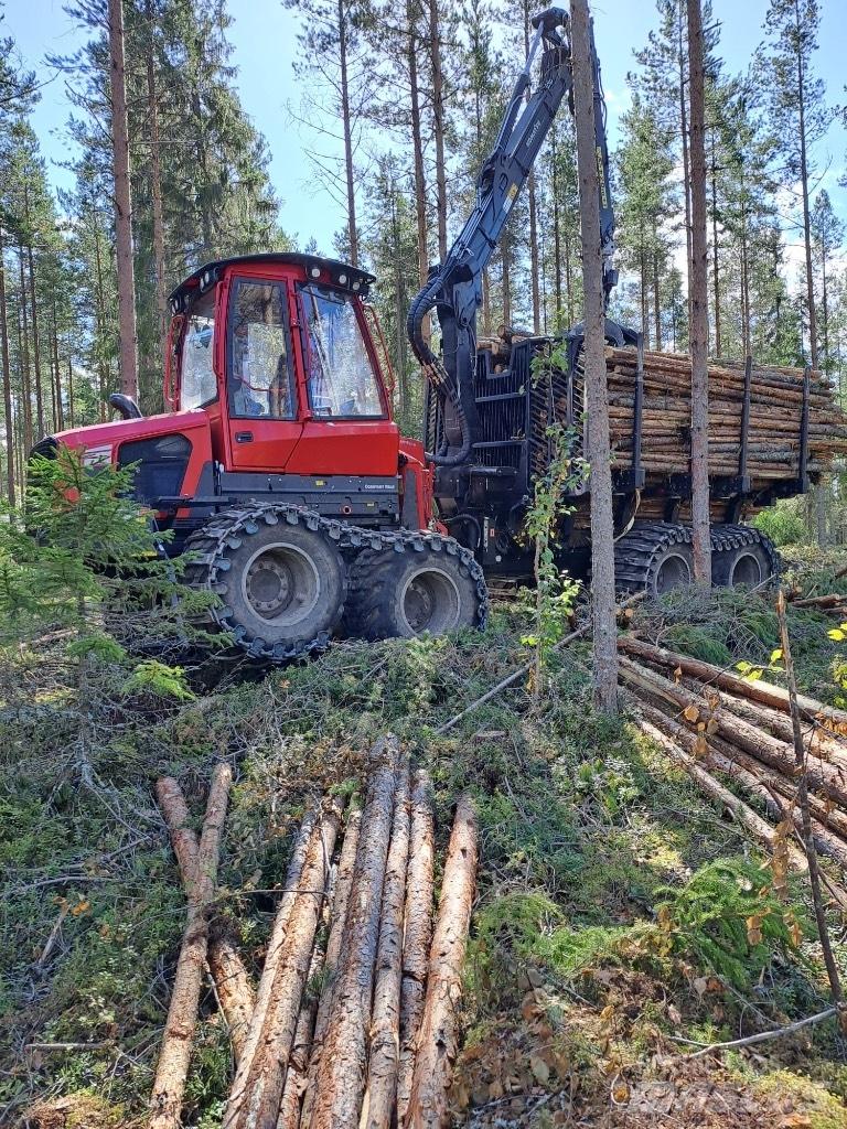 Komatsu 845 Transportoare