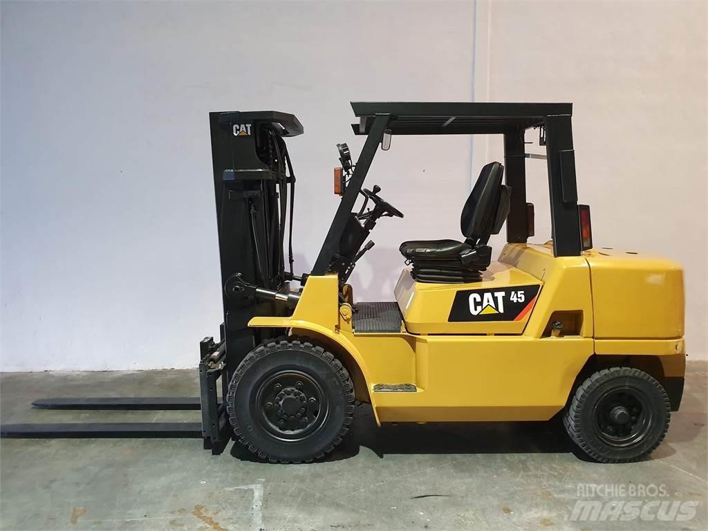 CAT DP45K2 MC Stivuitor diesel