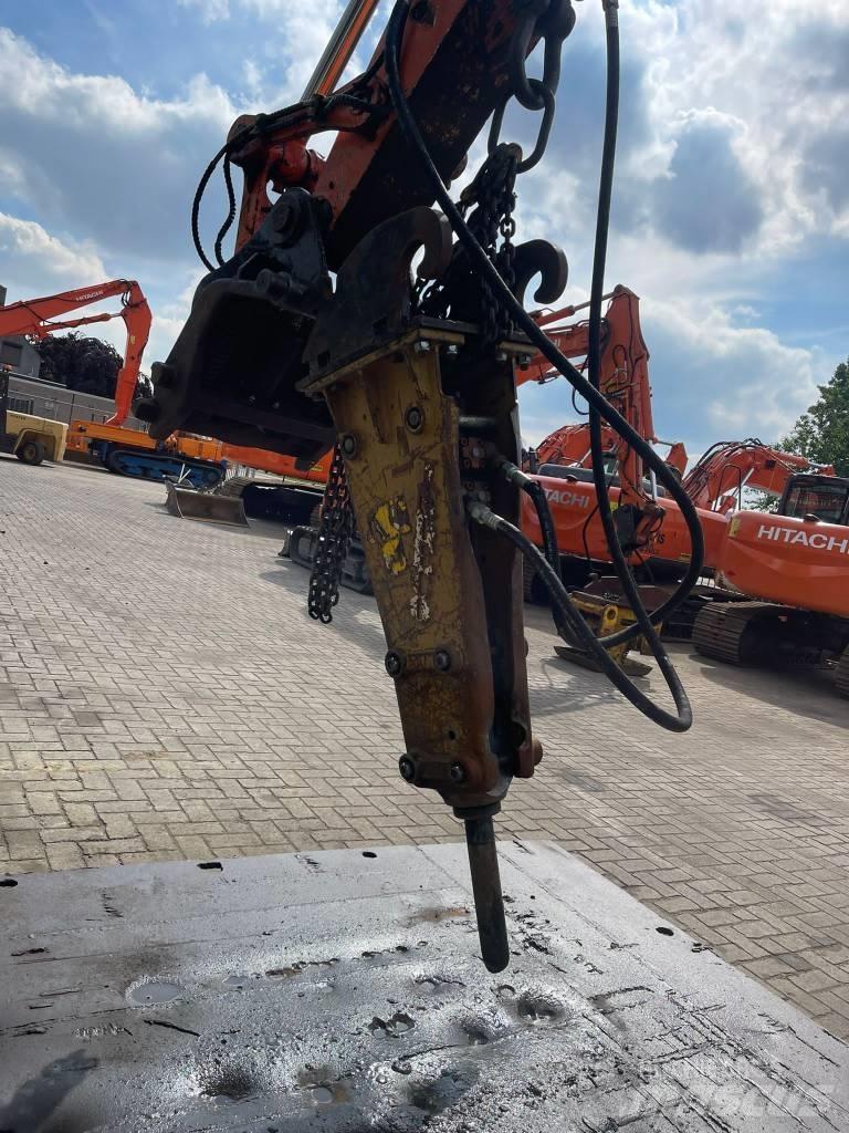 Indeco CW 10 Ciocane / Concasoare