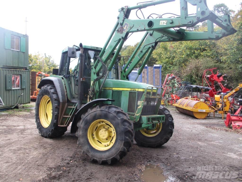 John Deere 6810 Tractoare