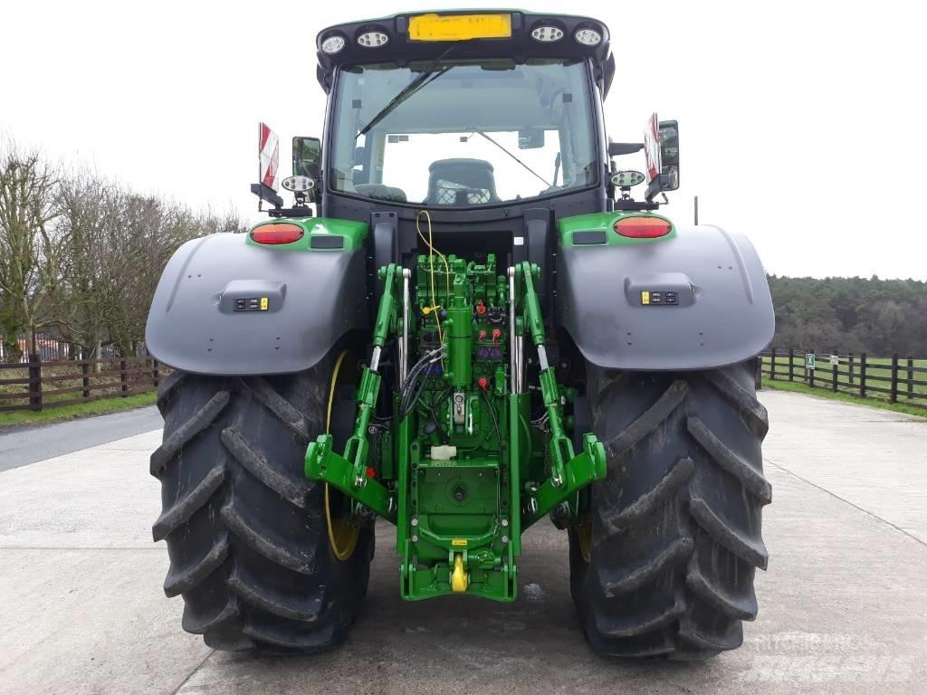 John Deere 6250 R Tractoare