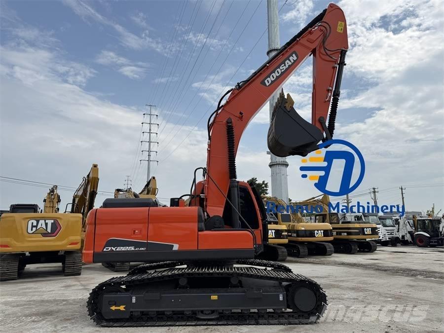 Doosan DX 225 LC-9C Excavatoare pe șenile
