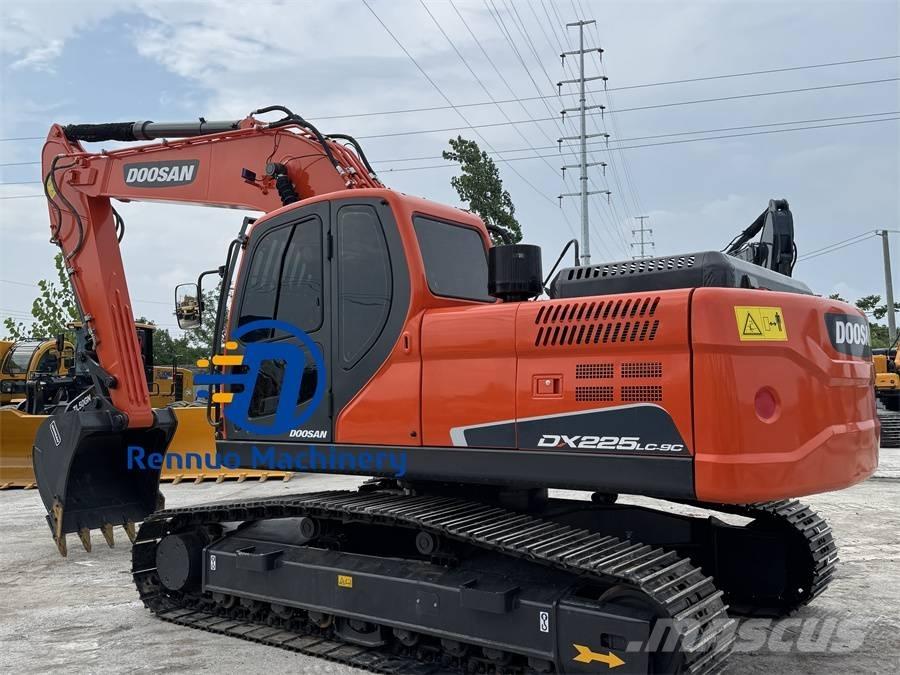 Doosan DX 225 LC-9C Excavatoare pe șenile

