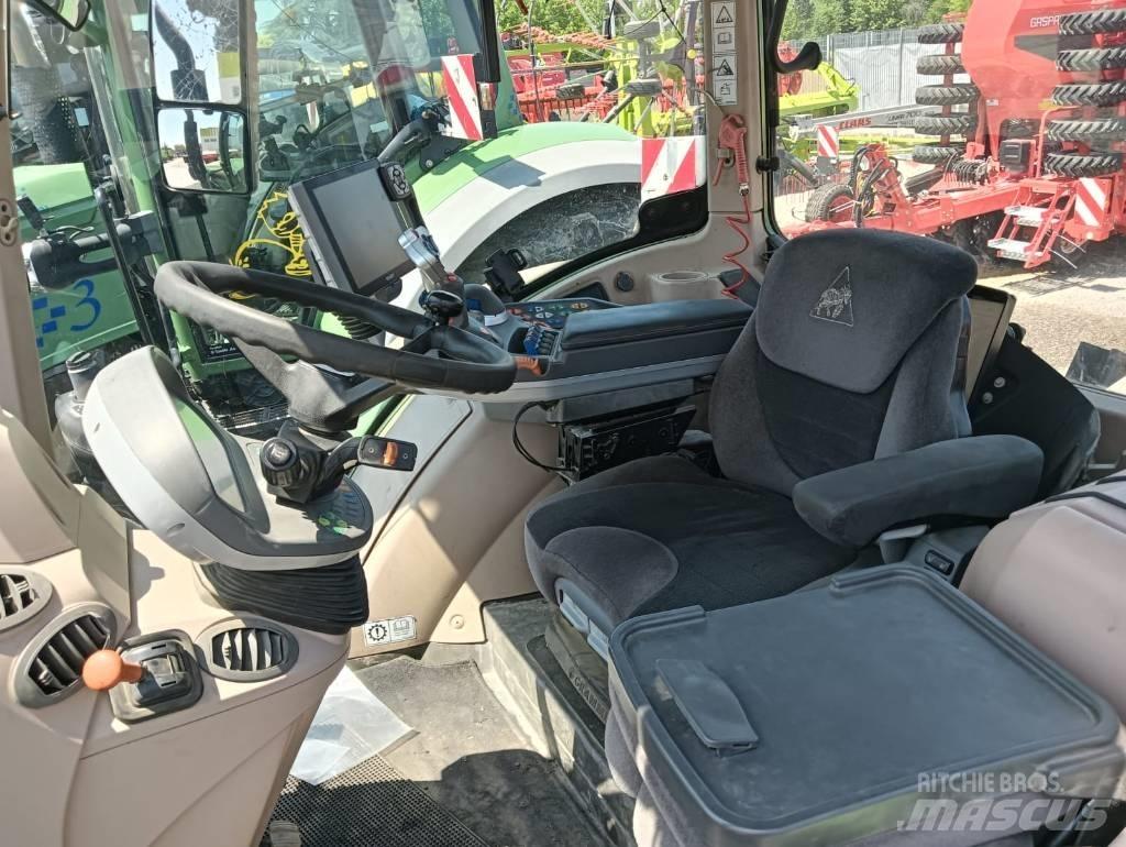 Fendt 718 Vario Tractoare