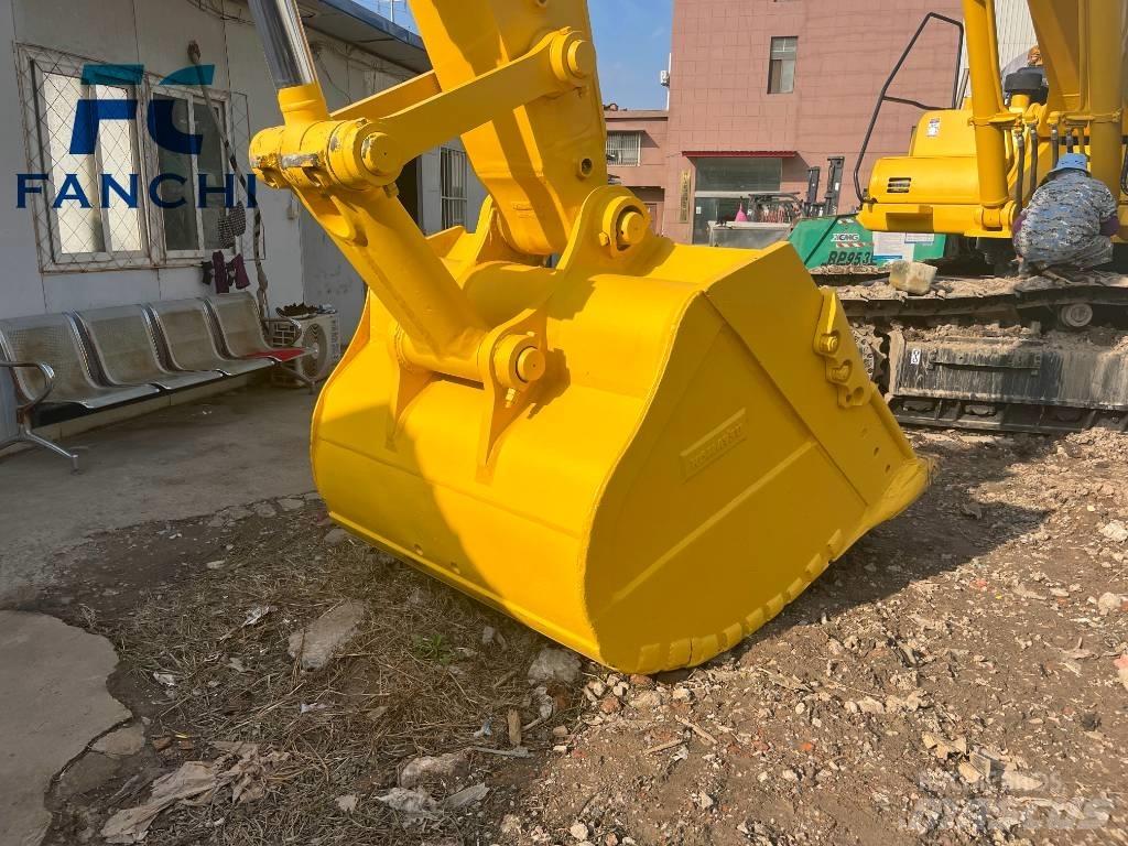 Komatsu PC 450-8 Excavatoare pe șenile
