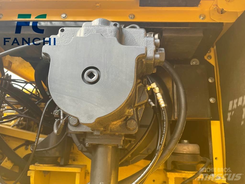 Komatsu PC 450-8 Excavatoare pe șenile
