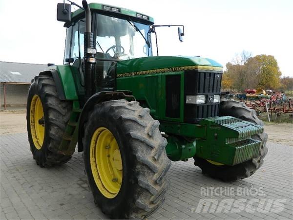 John Deere 7800 Tractoare